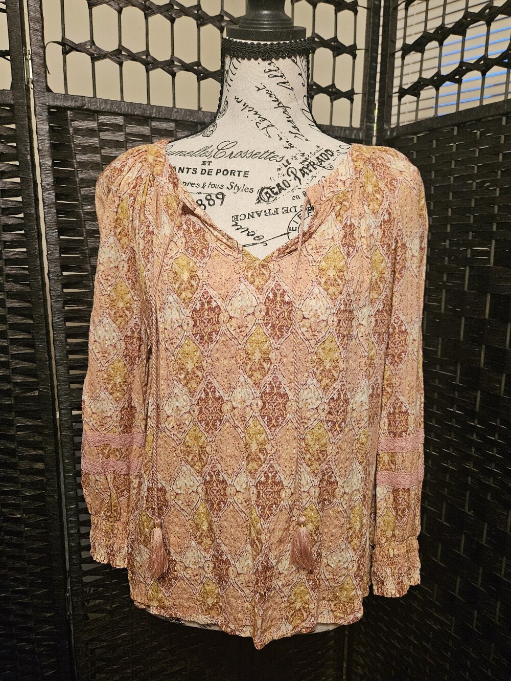 Jane and Delancey Pink and Gold Paisley V-Neck Boho Blouse